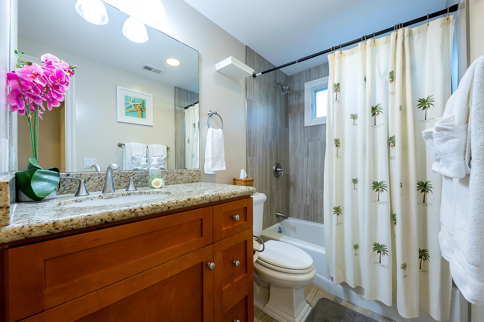 Rooftop Paradise | Photo 37