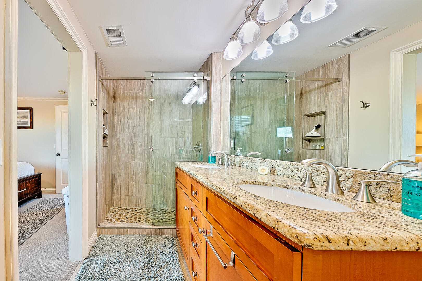 Rooftop Paradise | Photo 28