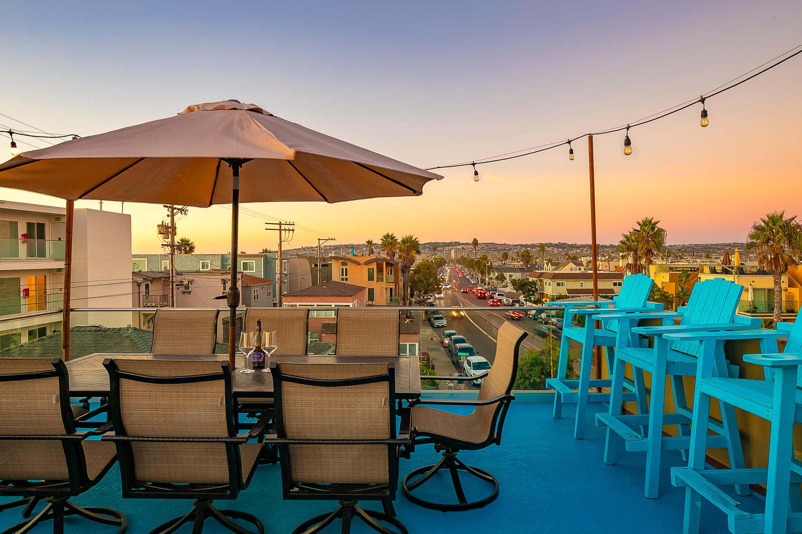 Rooftop Paradise | Photo 42