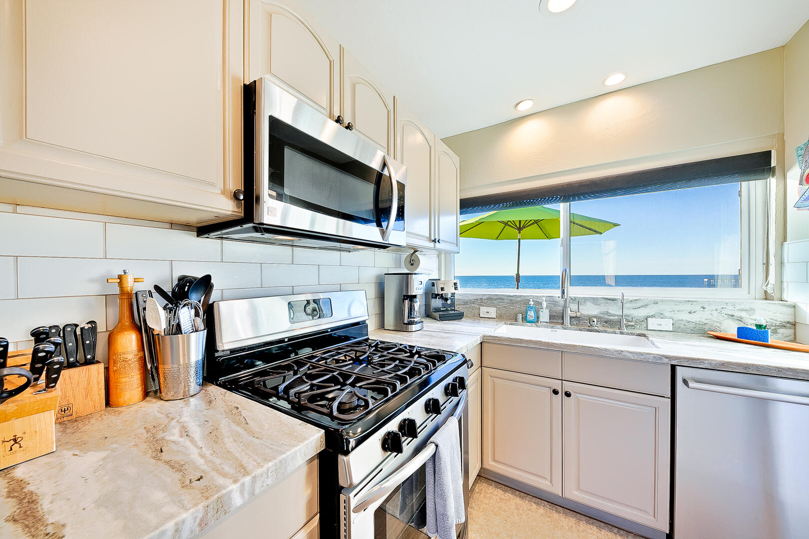 Beach Bliss Haven | Photo 23