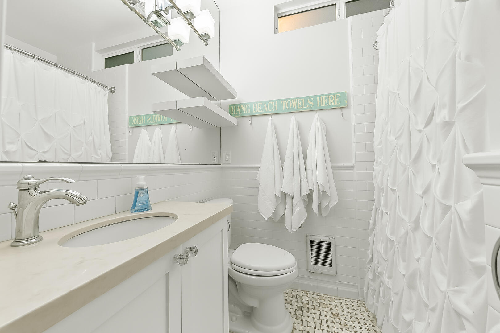 Avalon Beach Retreat | Photo 27