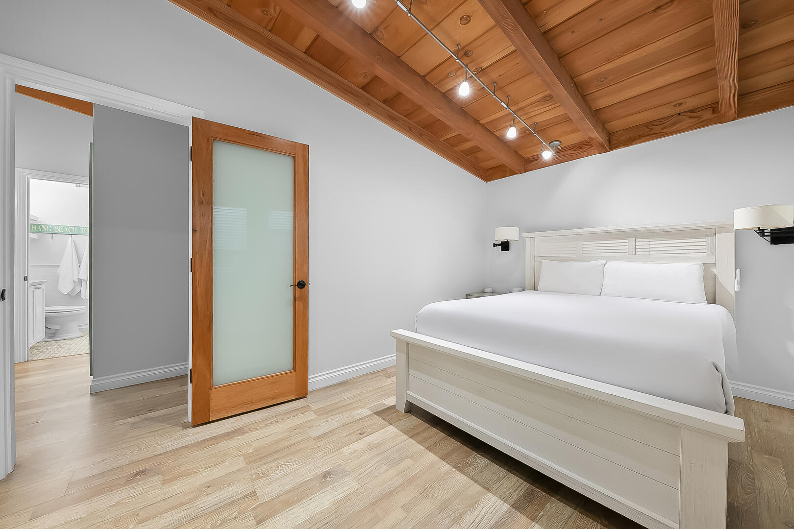 Avalon Beach Retreat | Photo 29