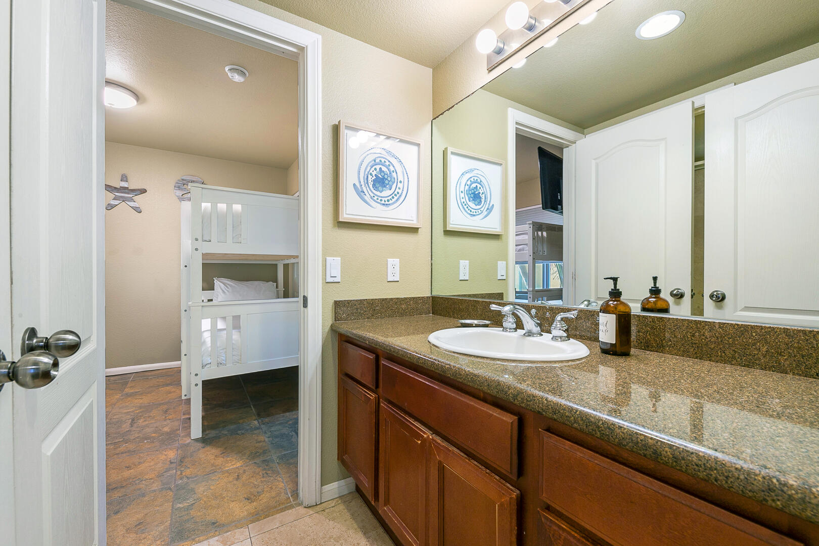 Nahant Oceanfront Penthouse Escape | Photo 42