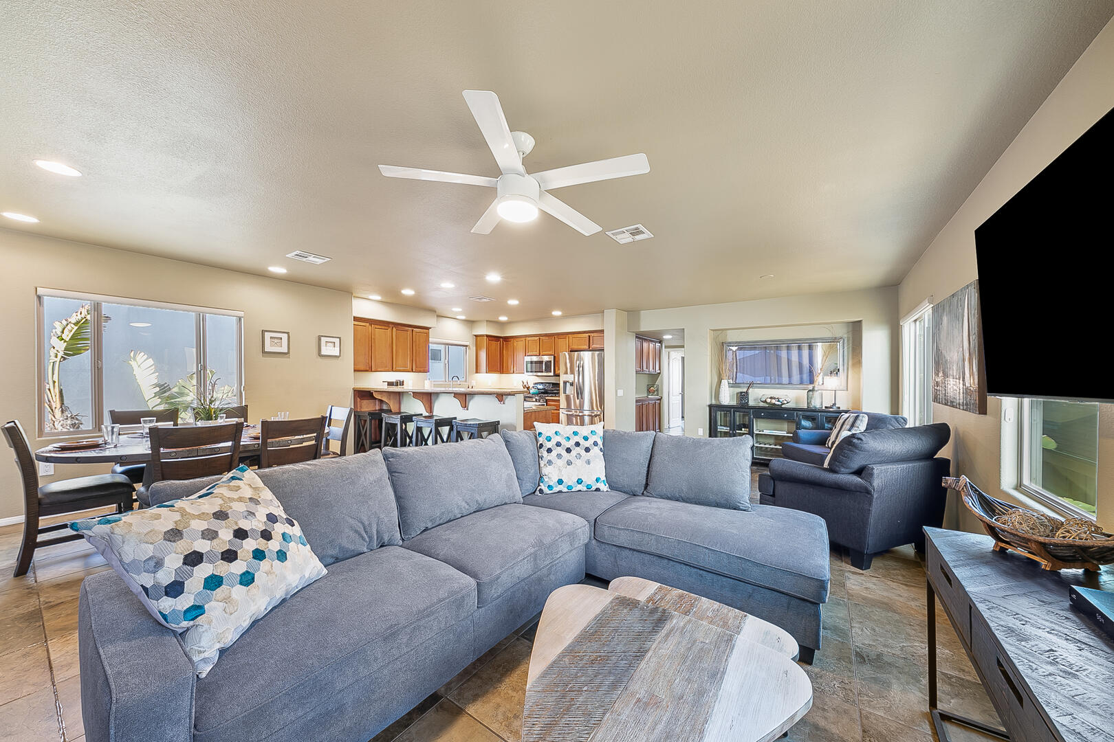 Nahant Oceanfront Penthouse Escape | Photo 29