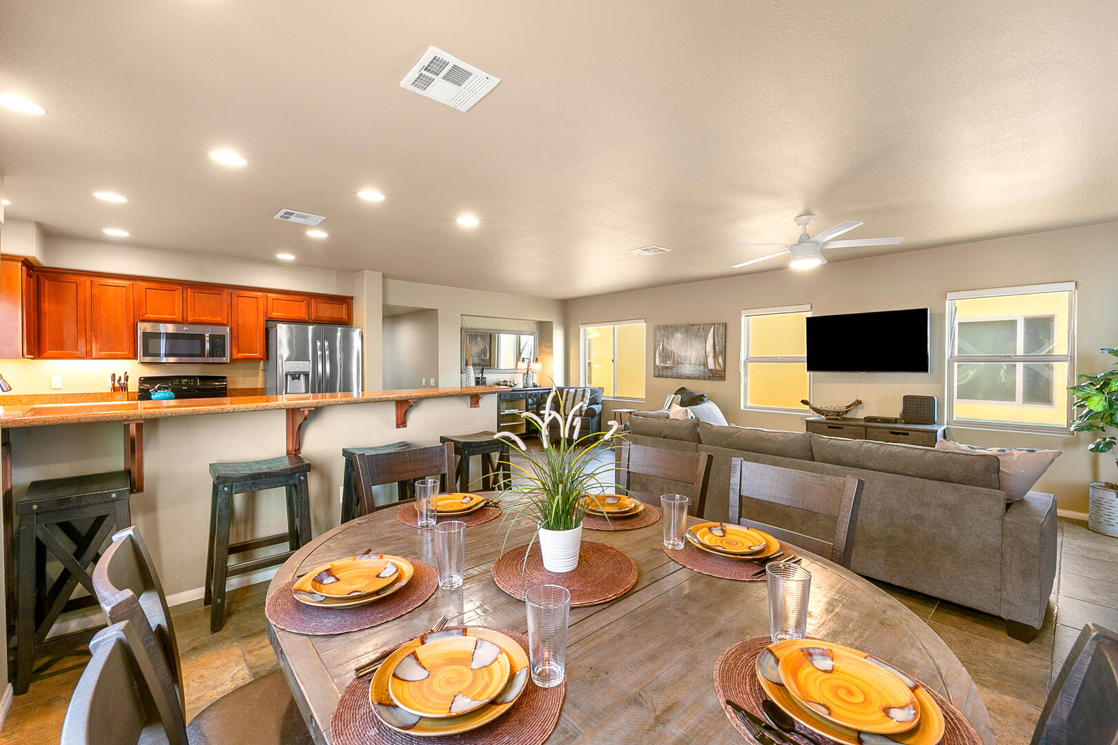 Nahant Oceanfront Penthouse Escape | Photo 6