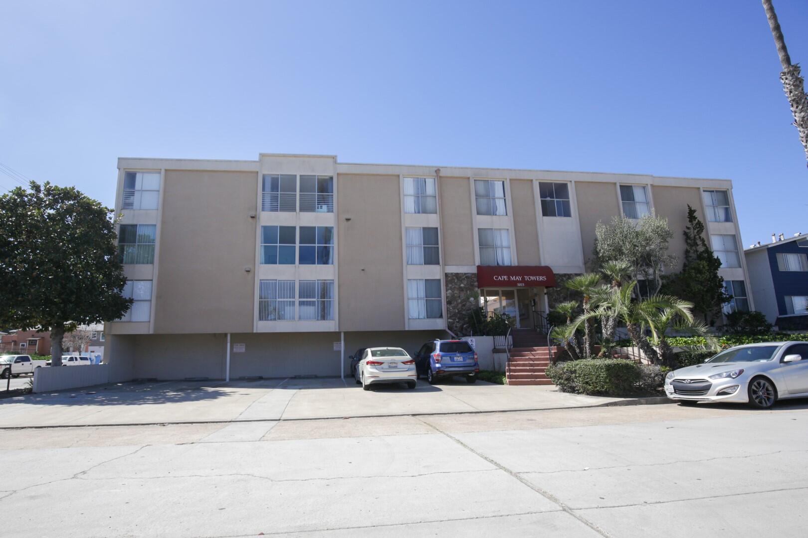 Ocean Beach Gem | Photo 28