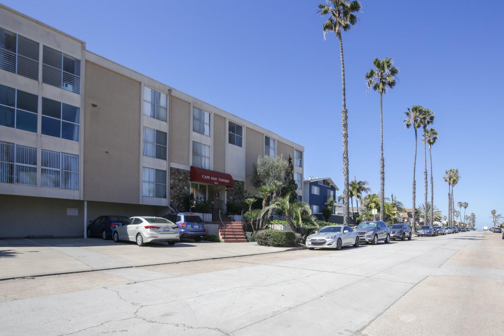 Ocean Beach Gem | Photo 29