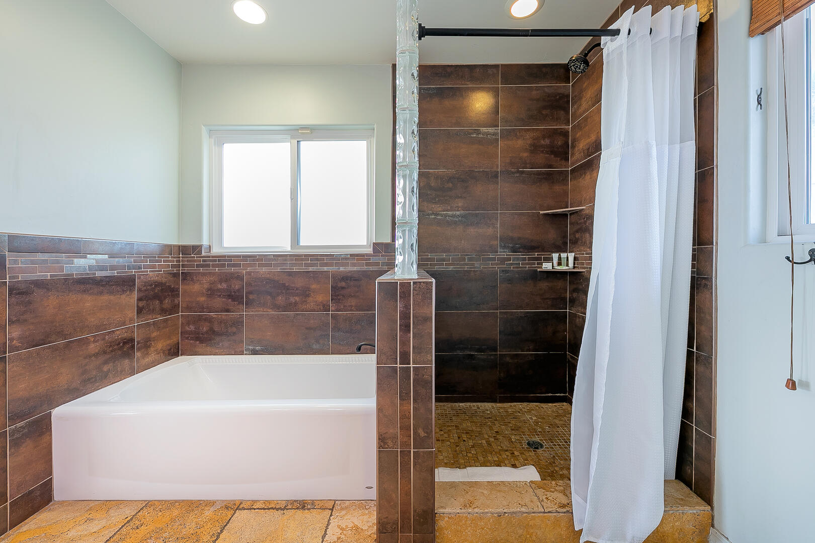 Forever Summer | Photo 22