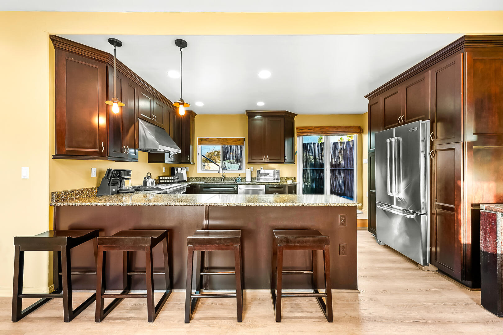 Forever Summer | Photo 12