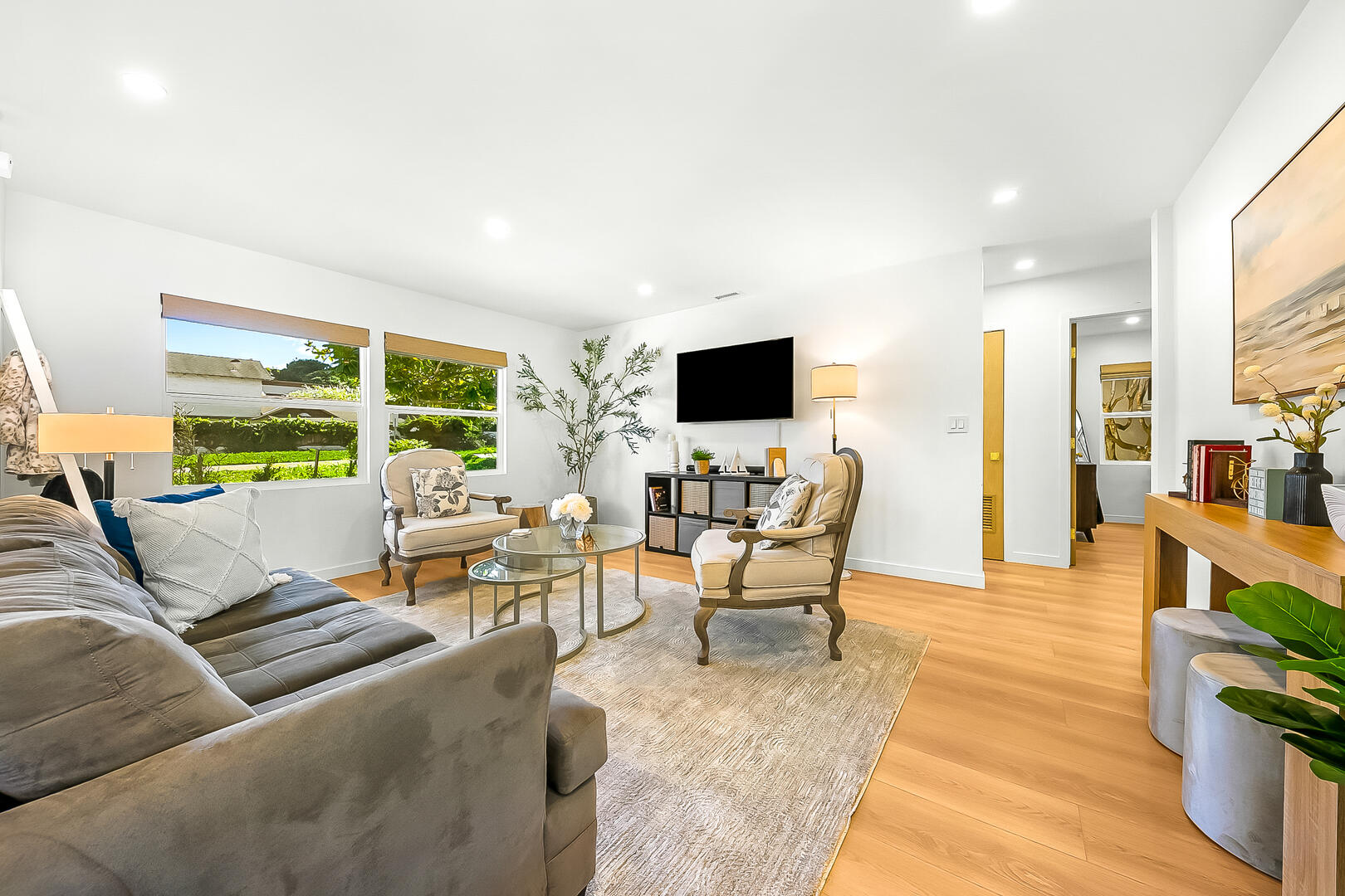 Point Loma Charmer | Photo 15