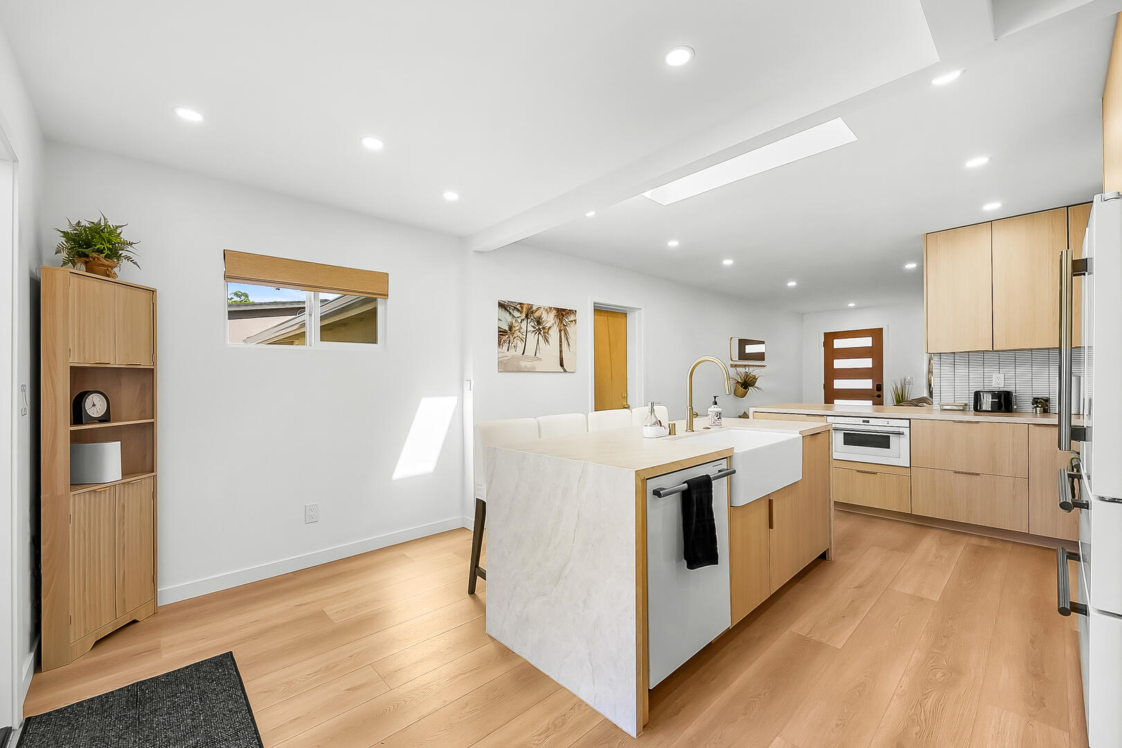 Point Loma Charmer | Photo 12