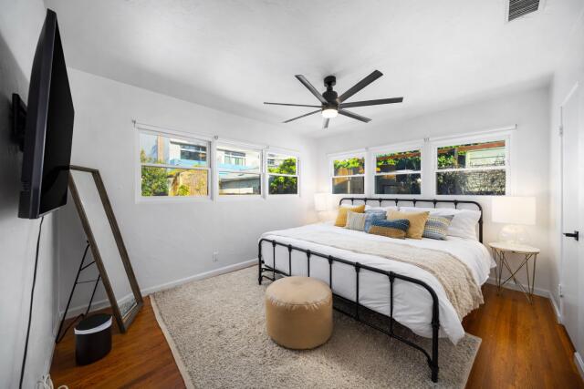 Seaside Beach Bungalow | Photo 8