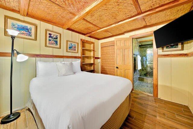 Tropical Paradise | Photo 13