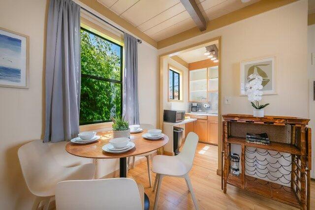 Coastal Hideaway | Photo 8