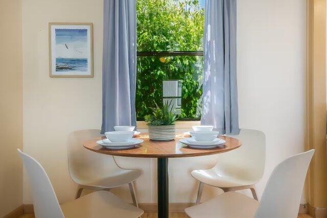 Coastal Hideaway | Photo 9