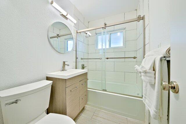 Diamond Gem - Private Yard, Hot Tub,Close to Beach | Photo 6