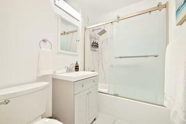 Pelican Place | Photo 18