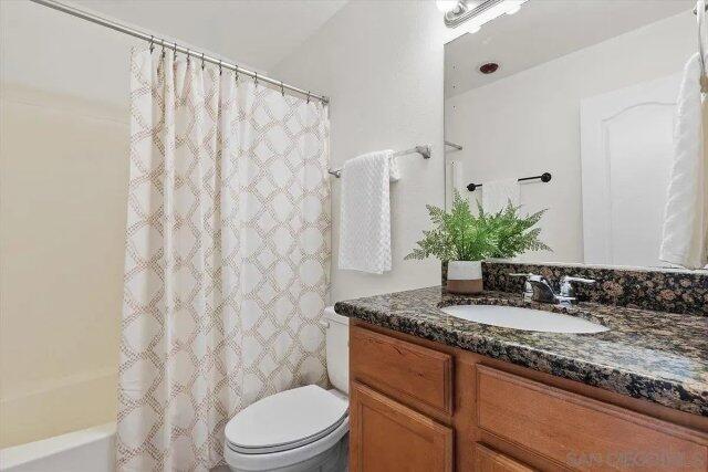 Sunset Coast Suite | Photo 14