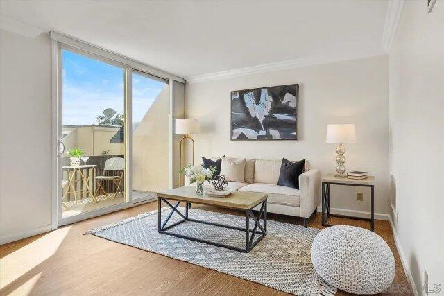 Sunset Coast Suite | Photo 2