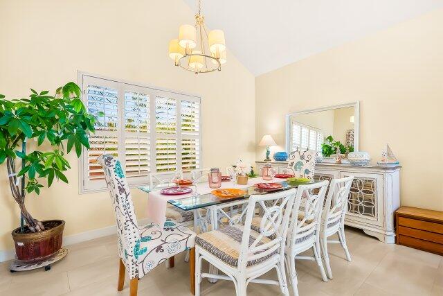Calm Coastal Retreat | Photo 11