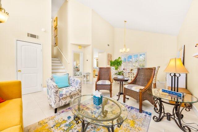 Calm Coastal Retreat | Photo 14