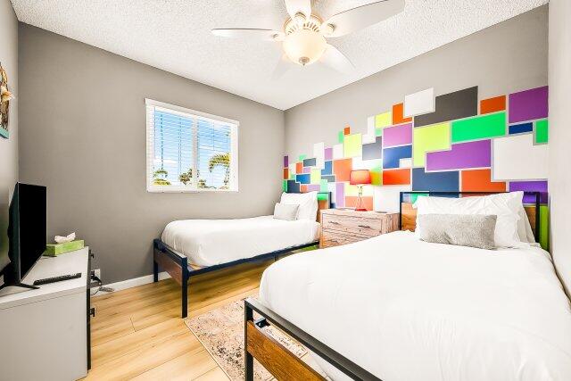 Calm Coastal Retreat | Photo 25