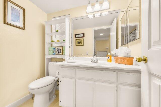 Calm Coastal Retreat | Photo 27