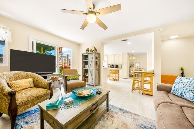 Calm Coastal Retreat | Photo 7