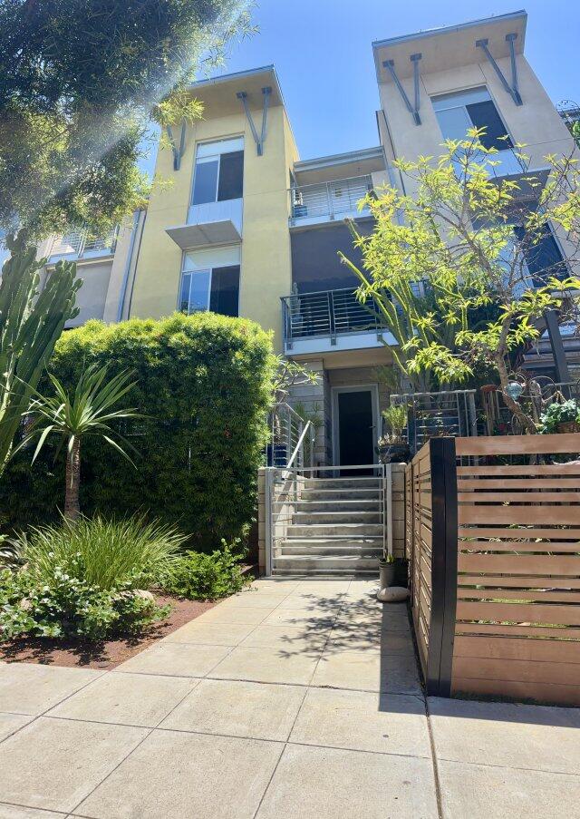 North Park Skyline Retreat | Photo 30