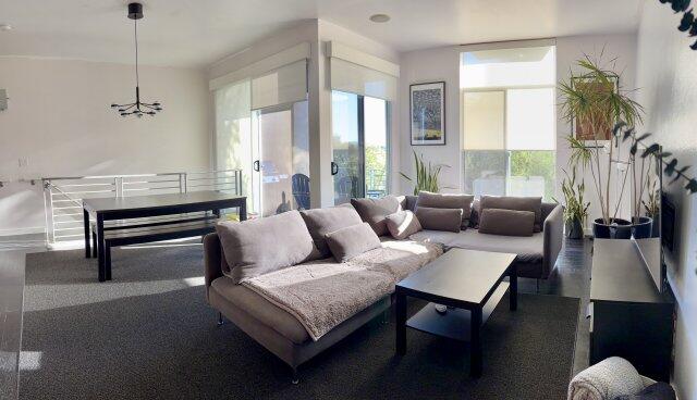 North Park Skyline Retreat | Photo 6