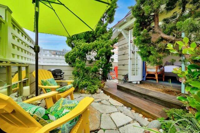 Sweet Studio Beach Cottage | Photo 12