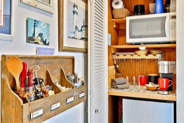 Sweet Studio Beach Cottage | Photo 2