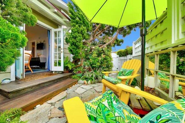Sweet Studio Beach Cottage | Photo 5