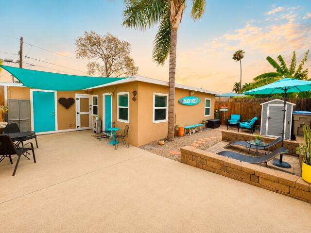 Cozy Pacific Beach Cottage II