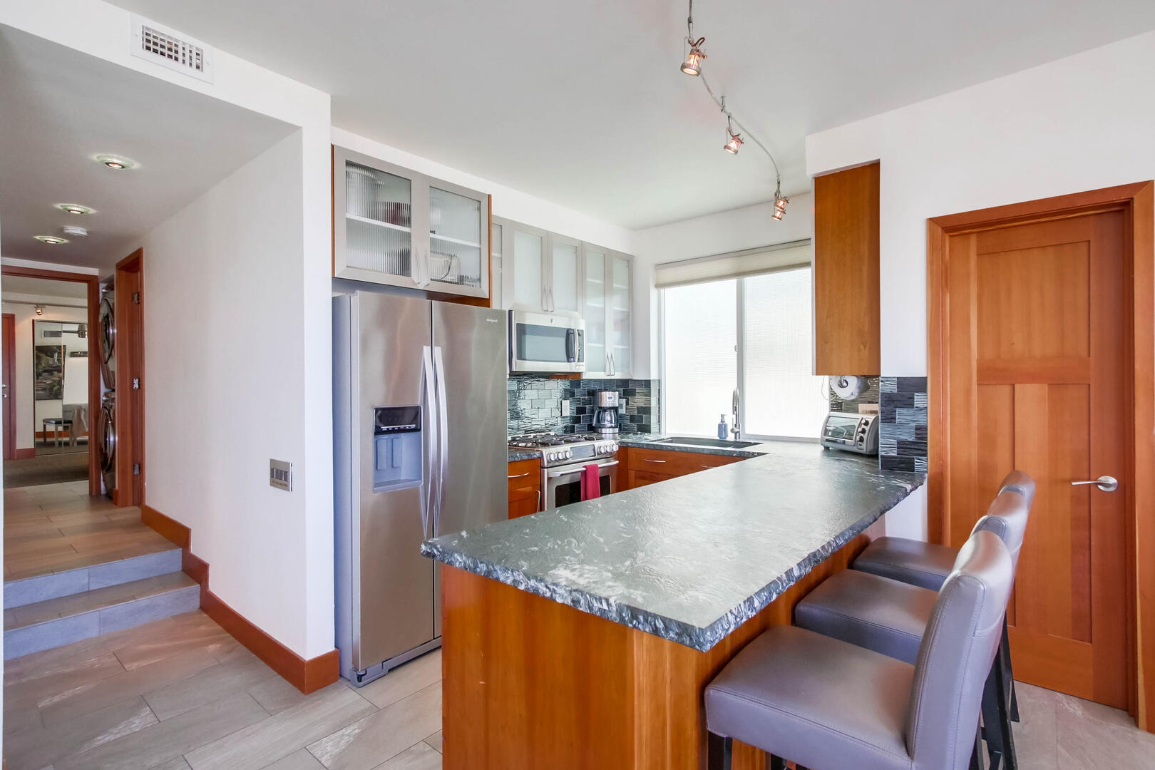 Sun-Setter | Photo 180