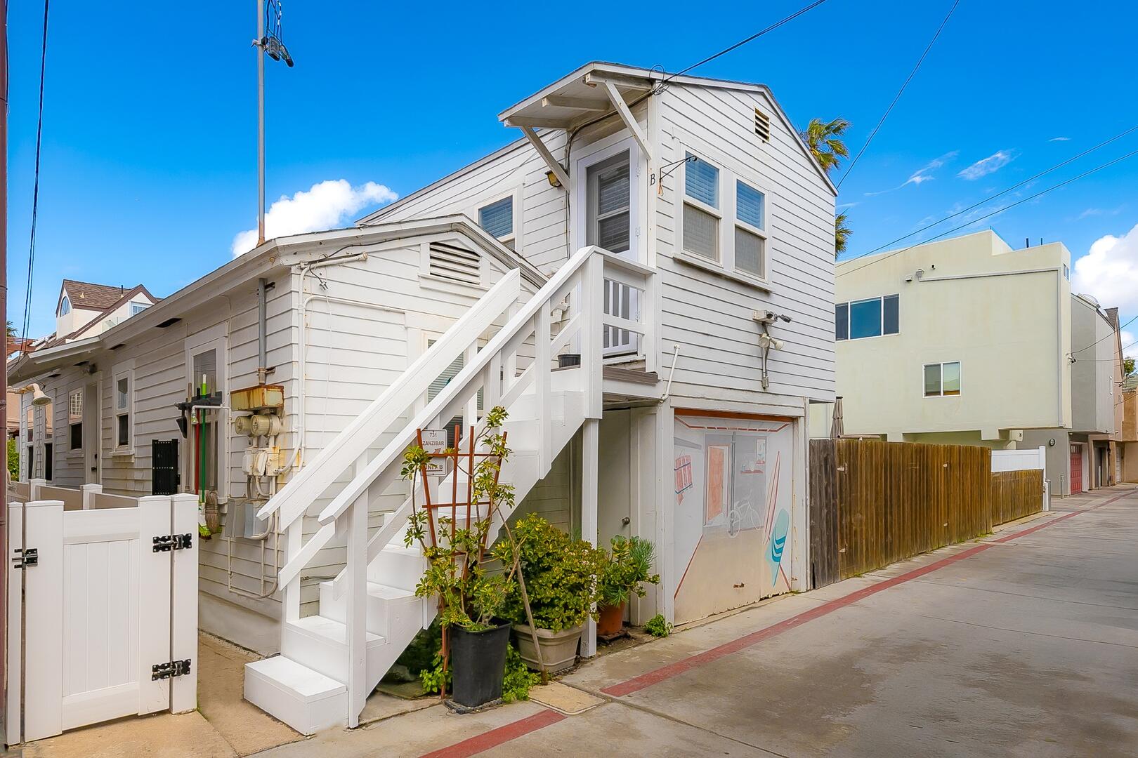 Stay Awhile | Photo 2