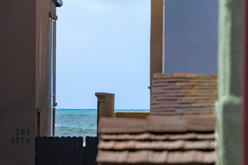 Stay Awhile | Photo 15