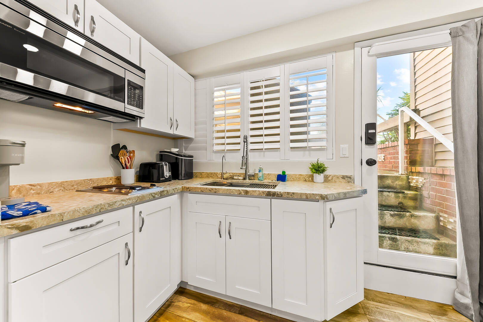 South Mission | Photo 28