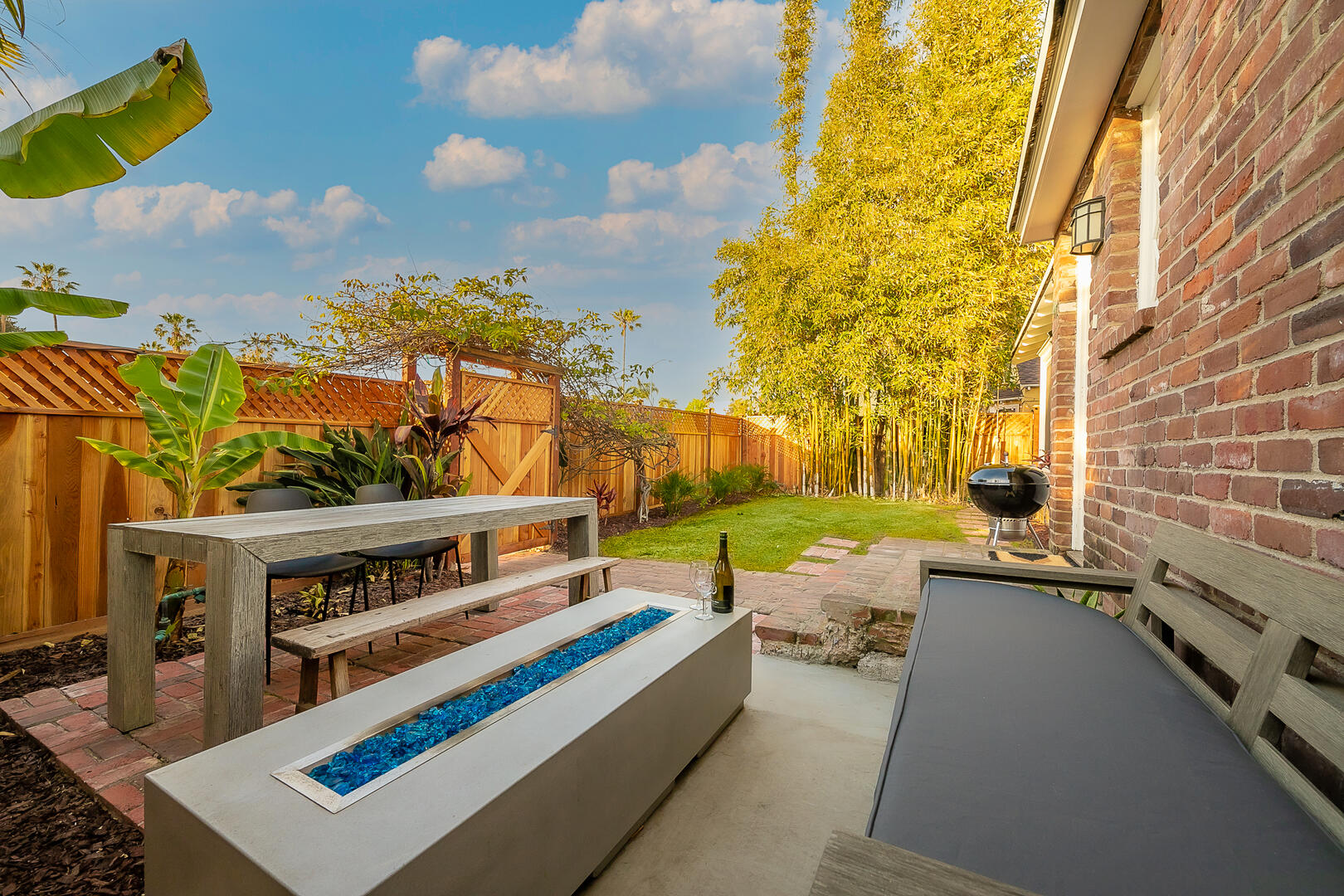 Beachy Bungalow | Photo 26