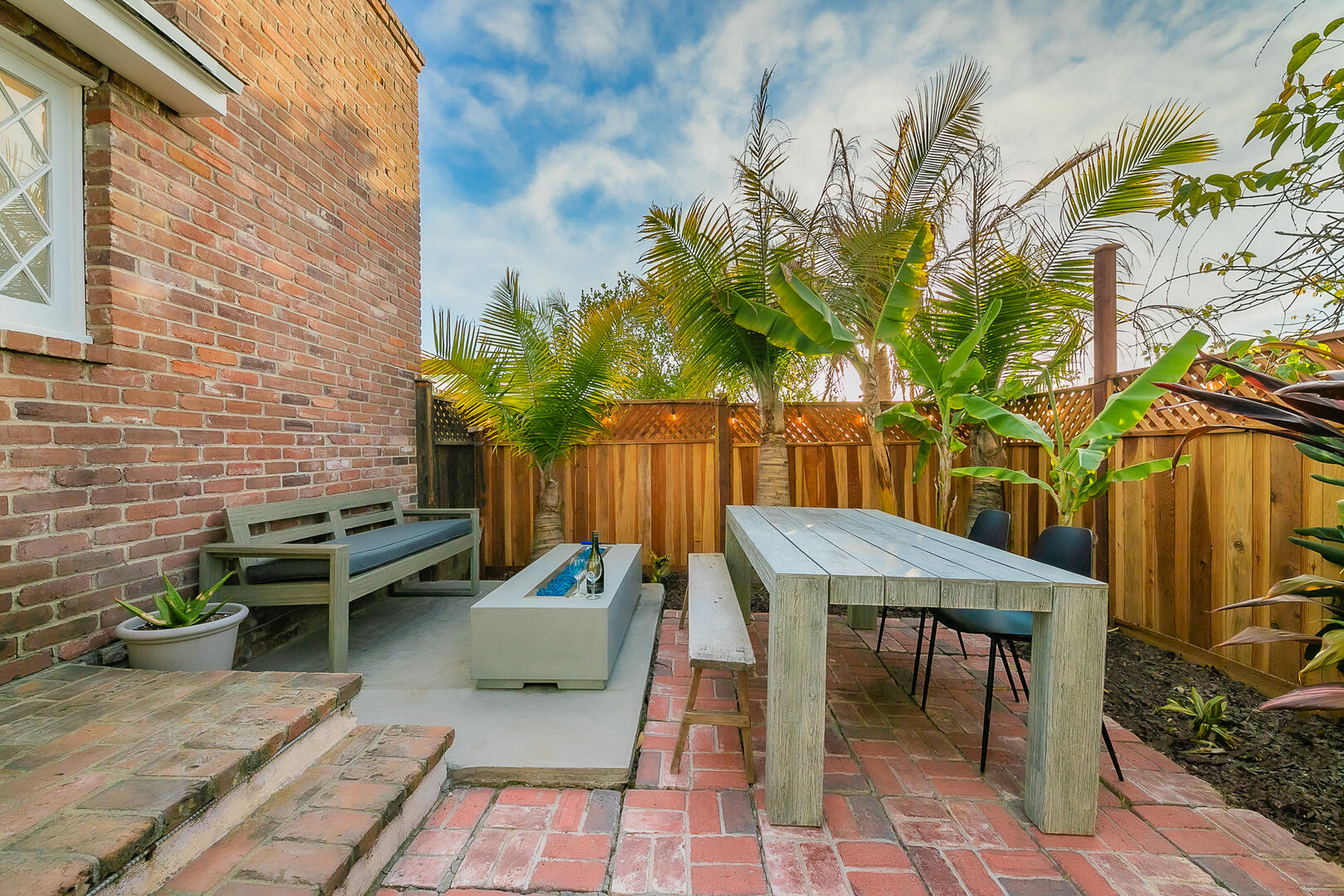 Beachy Bungalow | Photo 6