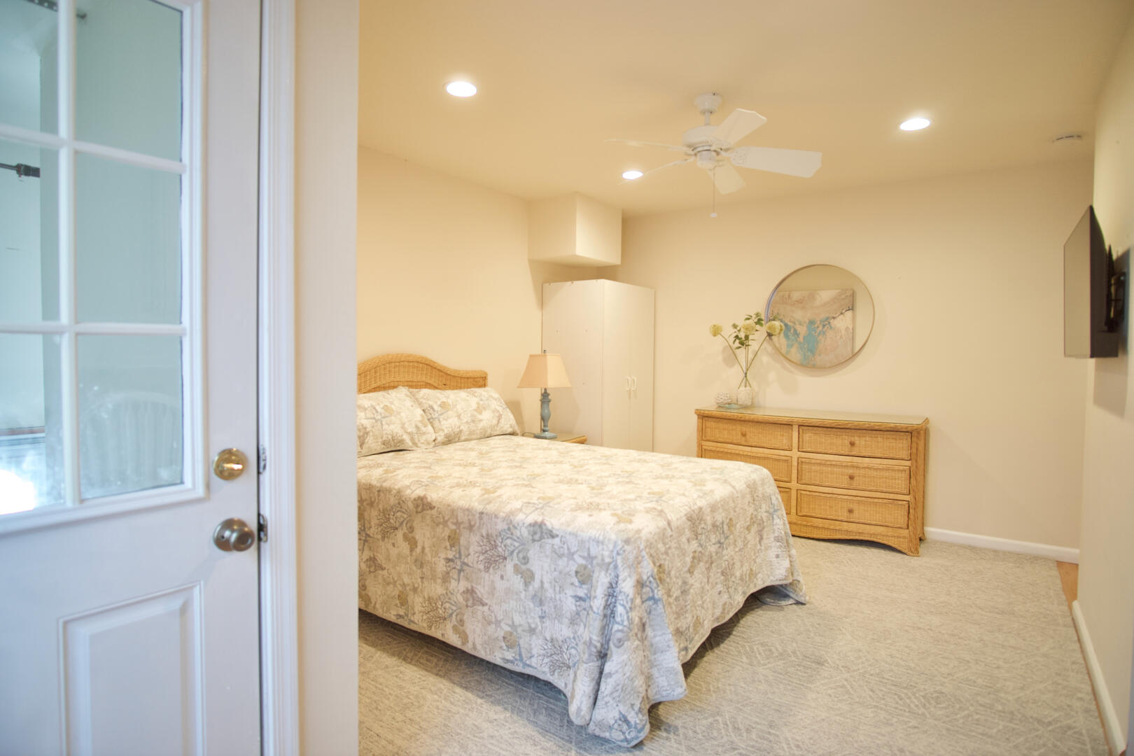 123 47th Street - East