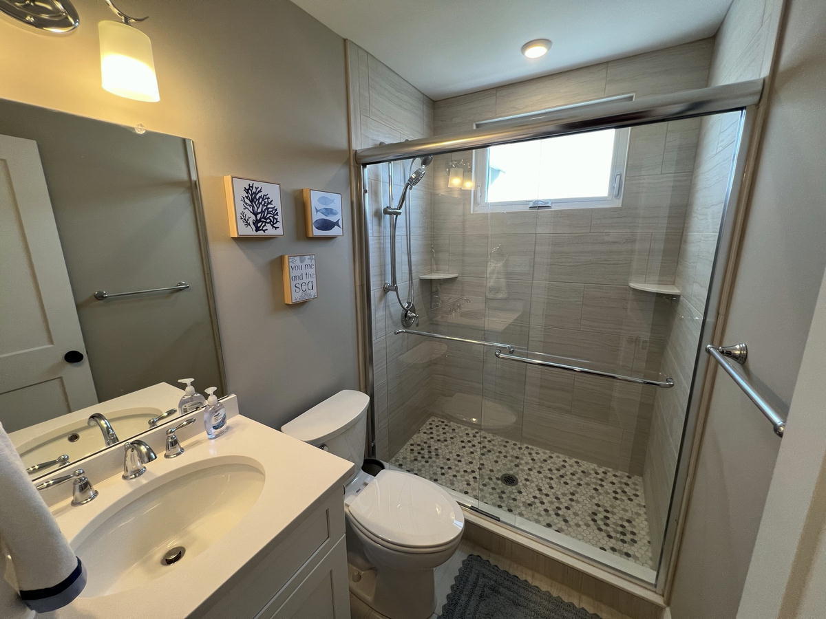 125 65th Street - West