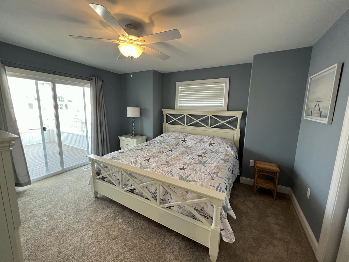 125 65th Street - West