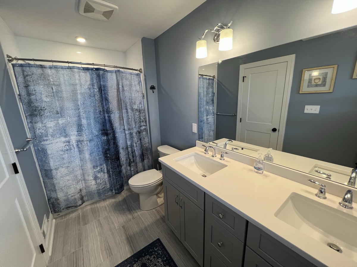 125 65th Street - West
