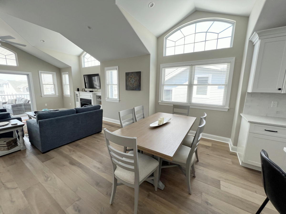 125 65th Street - West
