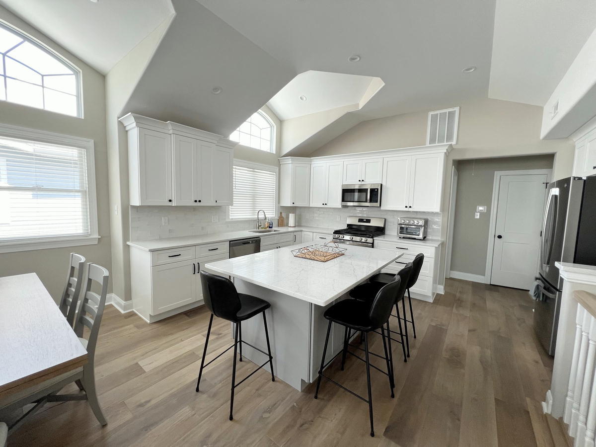 125 65th Street - West