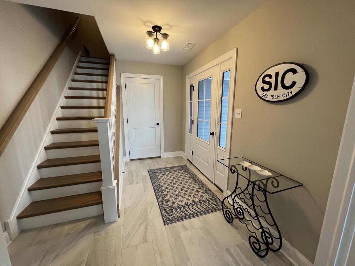 125 65th Street - West