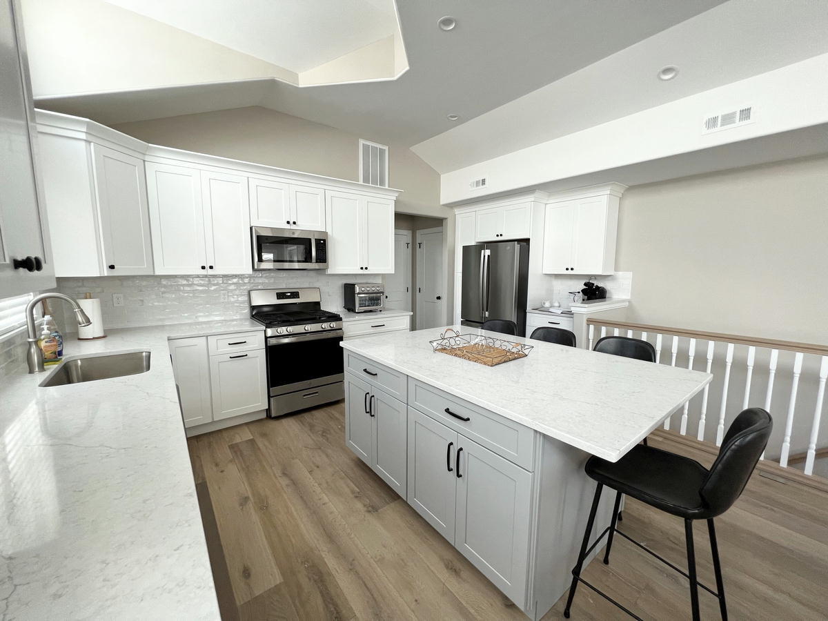 125 65th Street - West