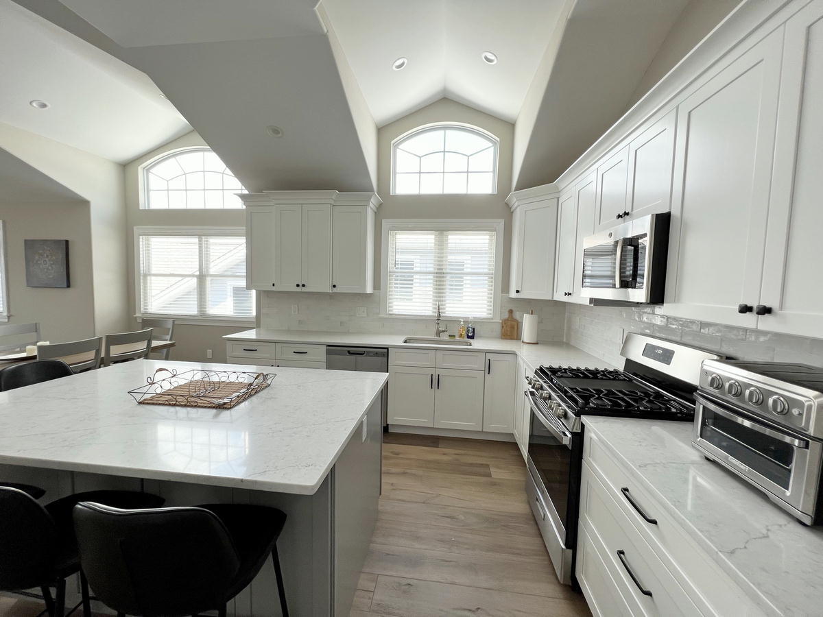 125 65th Street - West