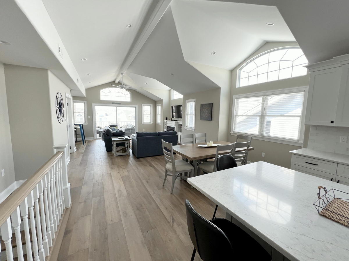 125 65th Street - West